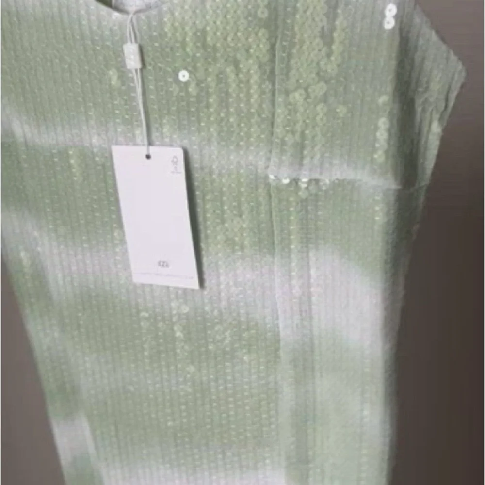 NWT Caroline Constas Mint & White Sequin Dress - Picture 3 of 6
